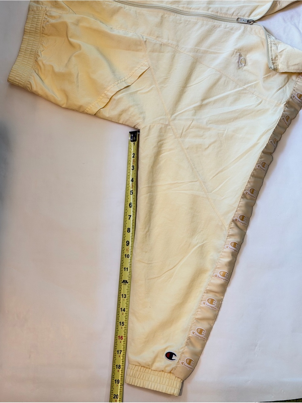 Champion Vintage Style Pastel Yellow Windbreaker Tracksuit Set size Medium - Picture 8 of 8